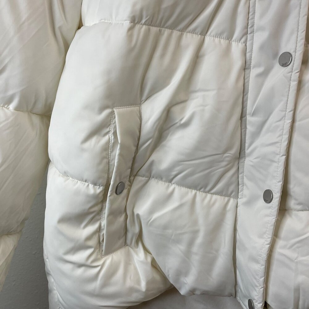 32 Degrees Heat Womens White Hooded Puffer Jacket L With Snap Closures & Pockets - Picture 5 of 11
